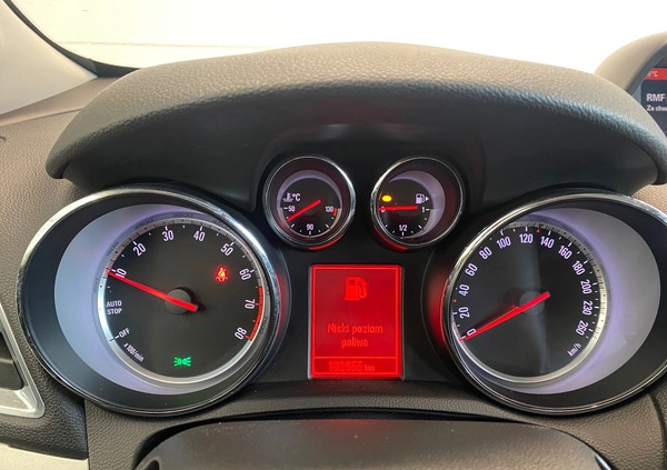 Opel Mokka cena 47900 przebieg: 102000, rok produkcji 2014 z Olszyna małe 562